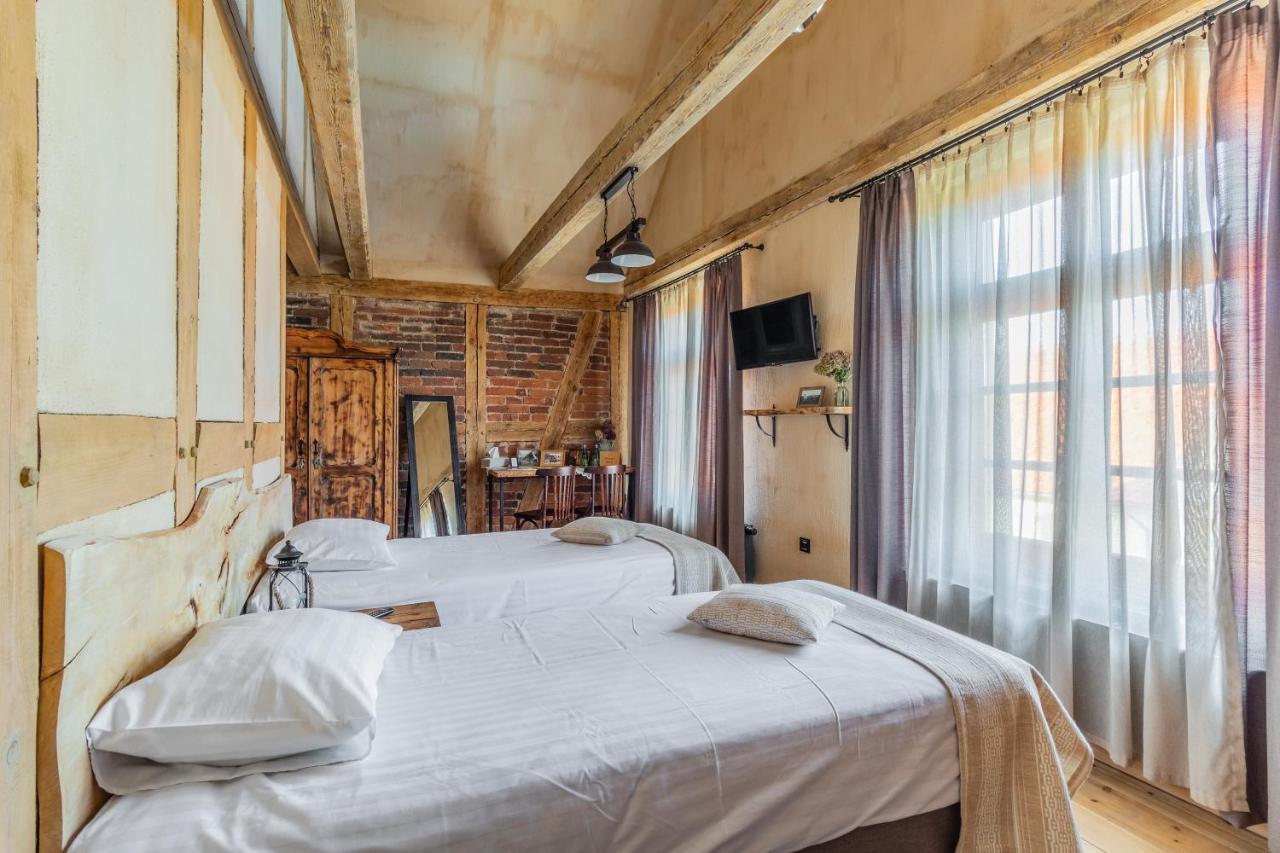 Hotel Mazmezotnes Muiza Zewnętrze zdjęcie